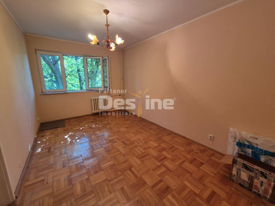 Apartament 3 camere I etaj 3/4 I 69mp I bloc 1965 I Berceni