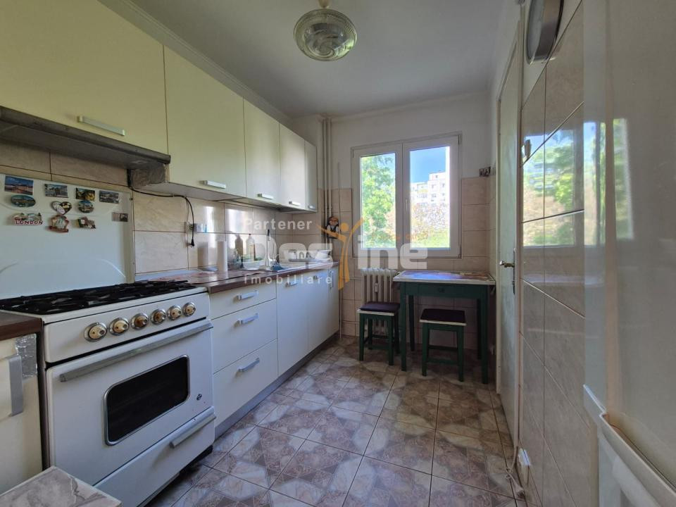 Apartament 3 camere I etaj 3/4 I 69mp I bloc 1965 I Berceni