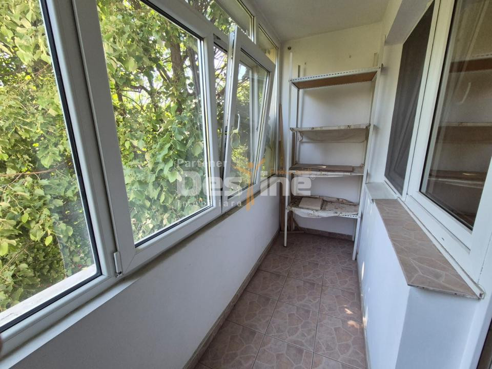 Apartament 3 camere I etaj 3/4 I 69mp I bloc 1965 I Berceni