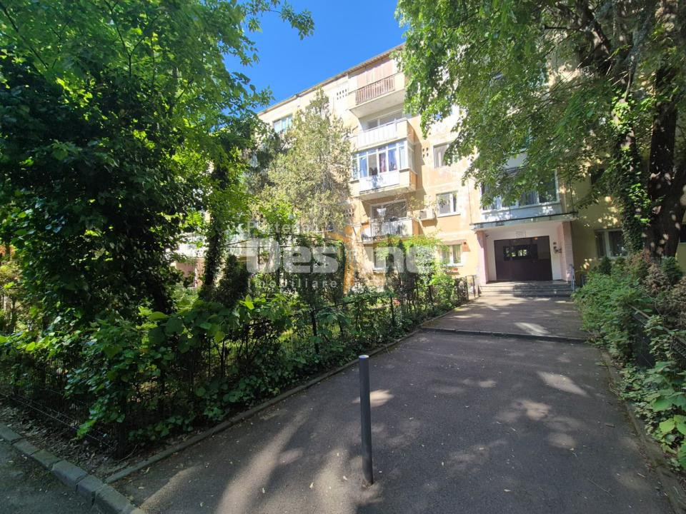 Apartament 3 camere I etaj 3/4 I 69mp I bloc 1965 I Berceni