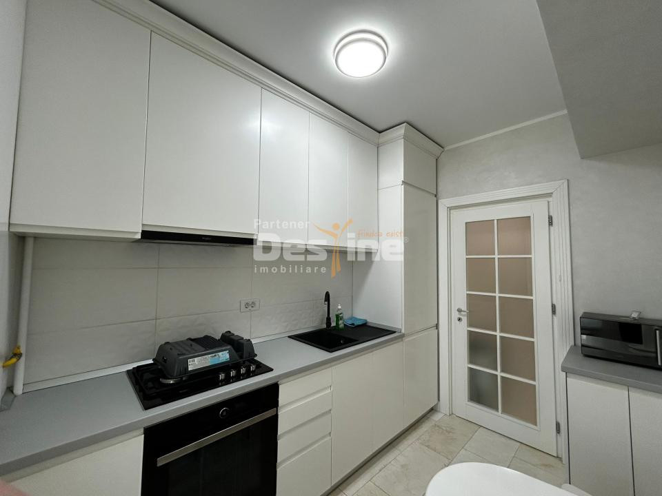 Apartament 2CD 70mp Copou Royal Town etaj intermediar 