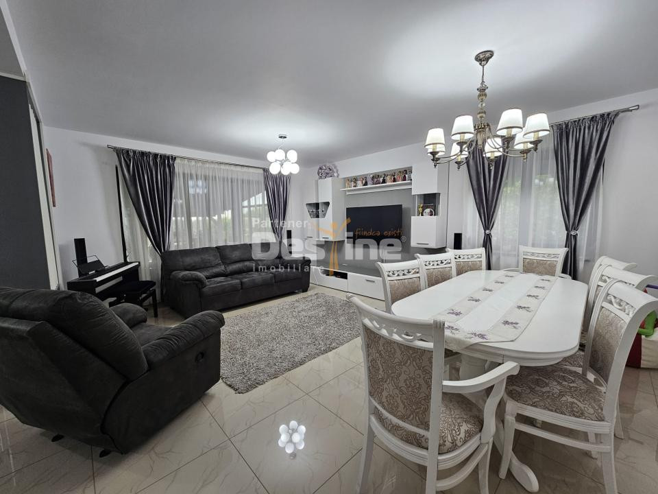 Casa 3 camere, Valea Adanca, mobilata de lux, COMISION 0%