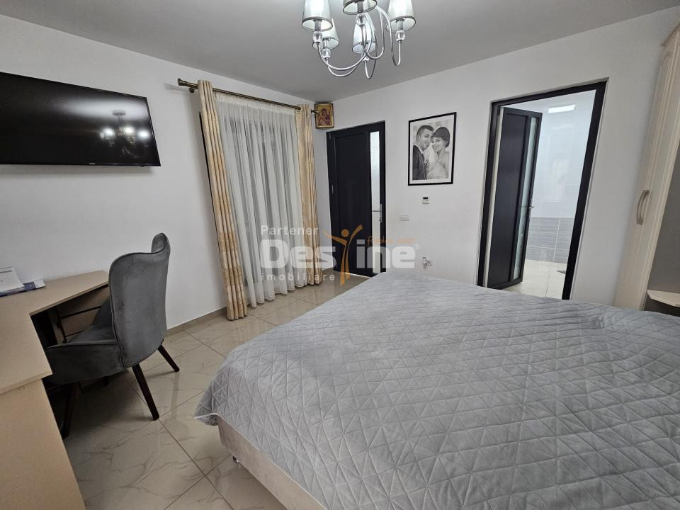Casa 3 camere, Valea Adanca, mobilata de lux, COMISION 0%