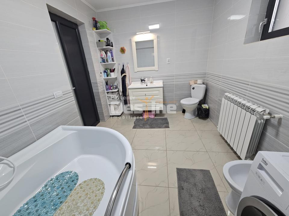 Casa 3 camere, Valea Adanca, mobilata de lux, COMISION 0%