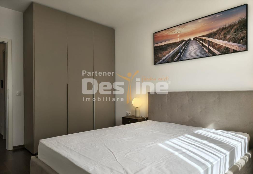 Apartament 2 cam etaj intermediar, cu loc de parcare si boxa, Avantgarden Faza V