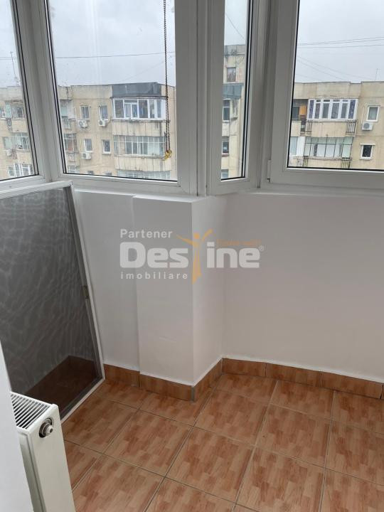 13 Septembrie-Prosper | 3 camere | 82mp | et 8 | renovat | 137.000 euro