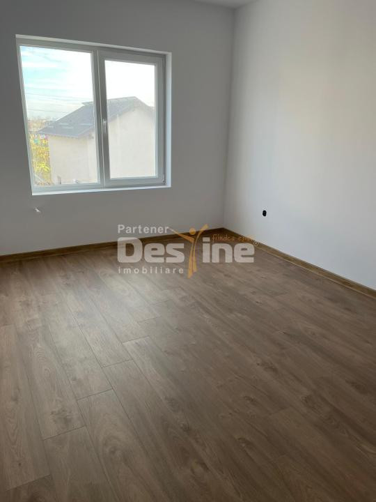 Casă tip duplex P+1 | sc. 140 mp | teren 250 mp | 2 parcări | Măgurele-Varteju