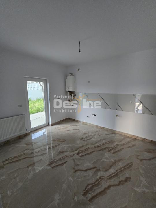 Vila Individuală Valea Lupului – 600mp Teren – Canalizare & Asfalt