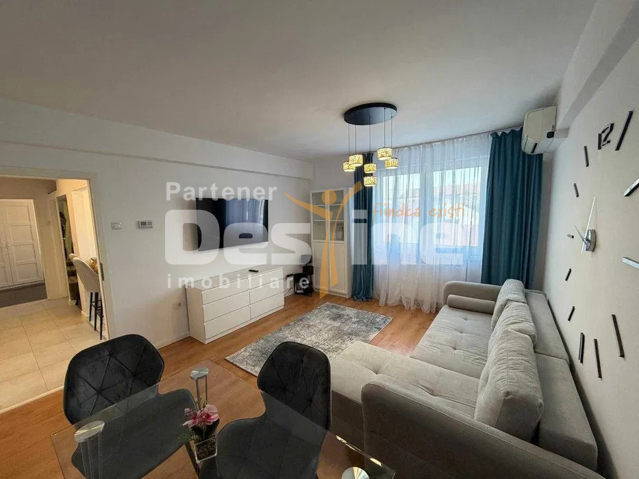 Apartament 2 camere, etajul 2 din 4, Zona Patria 