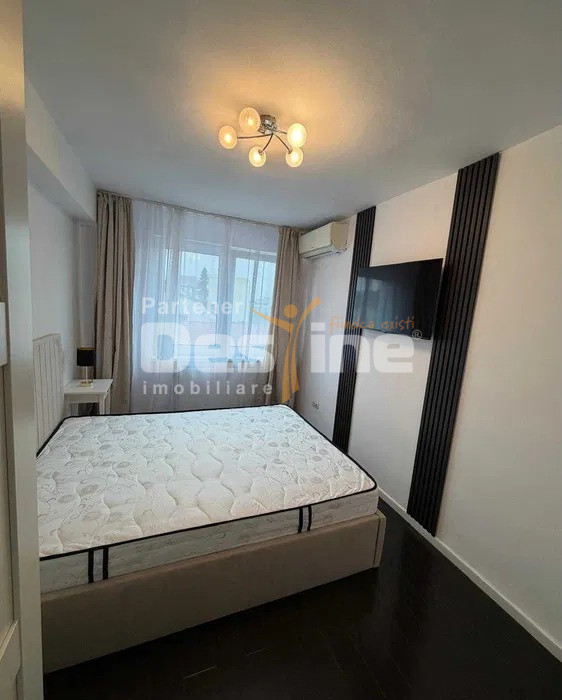 Apartament 2 camere, etajul 2 din 4, Zona Patria 