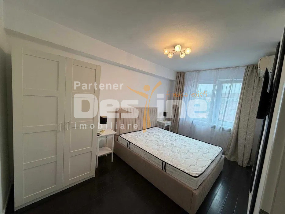 Apartament 2 camere, etajul 2 din 4, Zona Patria 