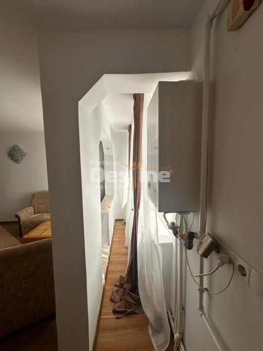 Garsoniera de vanzare 25.500€  zona Darmanesti