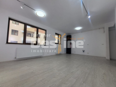 Apartament 2 camere MRS, nemobilat, neutilat