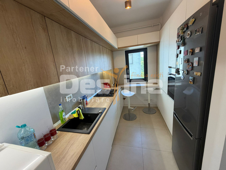 Apartament 3 camere open space, 71.5mp, zona Calea Severinului