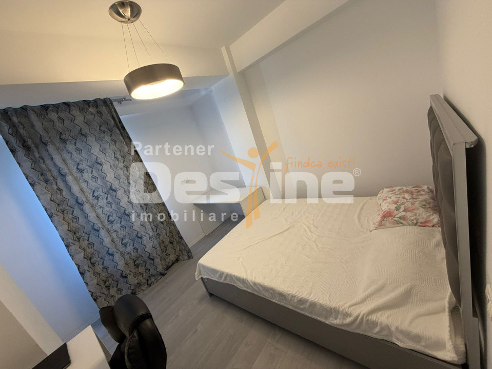 Apartament 3 camere open space, 71.5mp, zona Calea Severinului