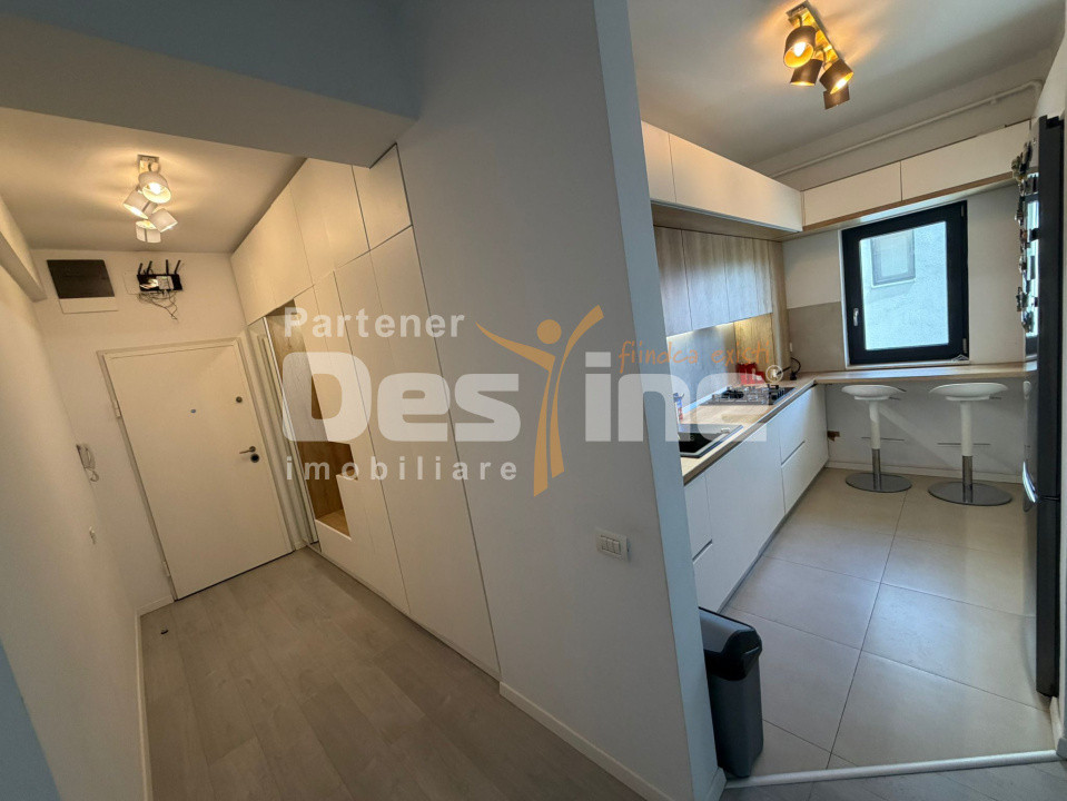 Apartament 3 camere open space, 71.5mp, zona Calea Severinului