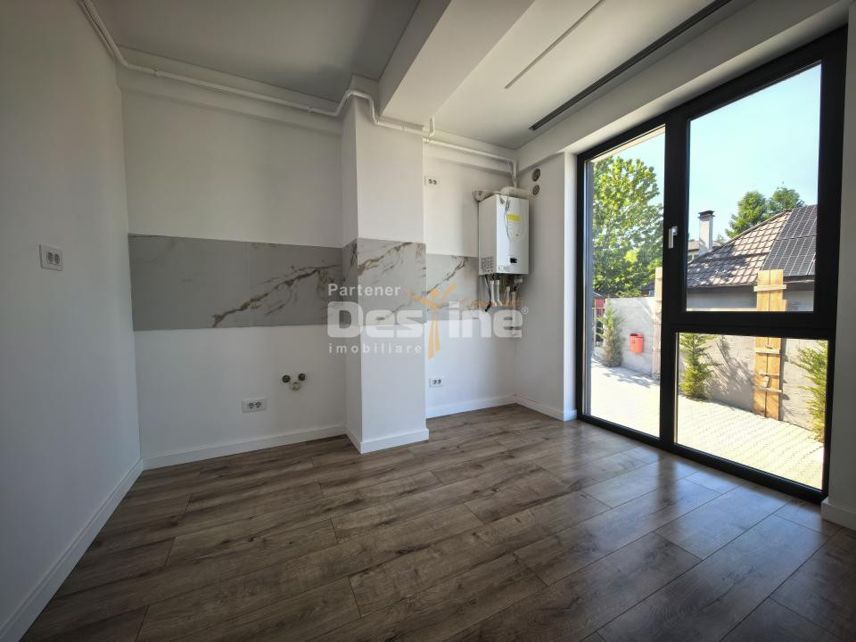 Apartament 2 camere 57 mp 2 balcoane etaj 1