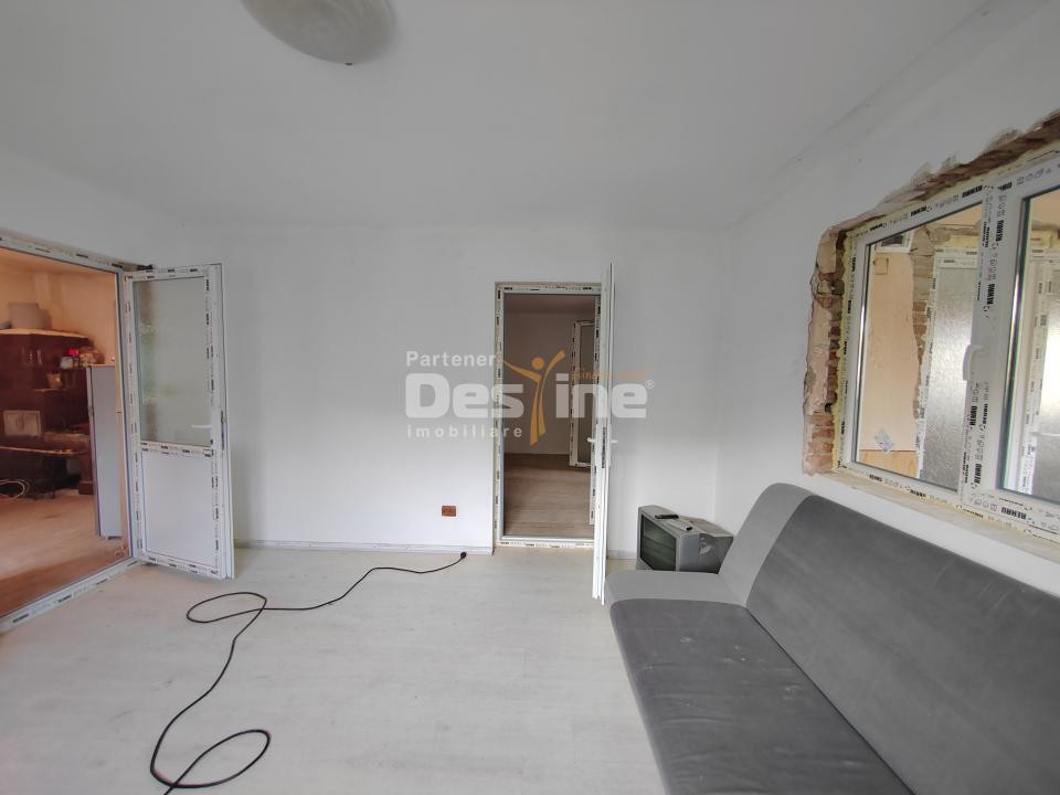 Casă cu teren generos în Dărmănești, DB– oportunitate pentru locuit/investitie