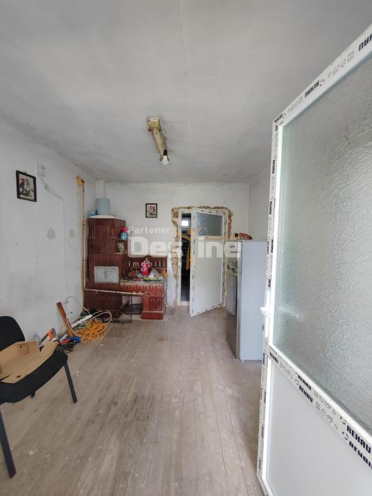 Casă cu teren generos în Dărmănești, DB– oportunitate pentru locuit/investitie