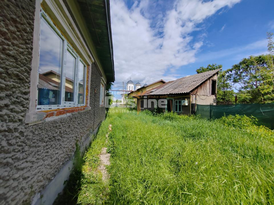 Casă cu teren generos în Dărmănești, DB– oportunitate pentru locuit/investitie