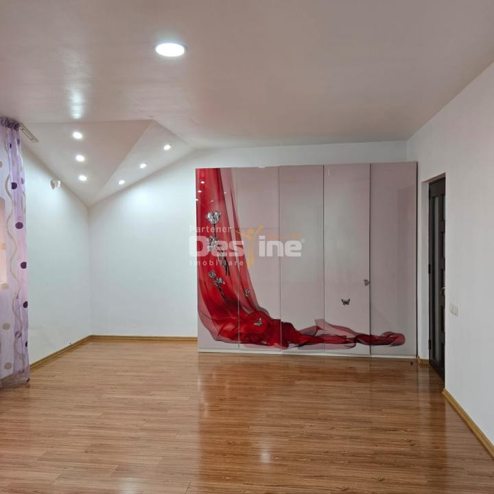 CASA DE VANZARE 