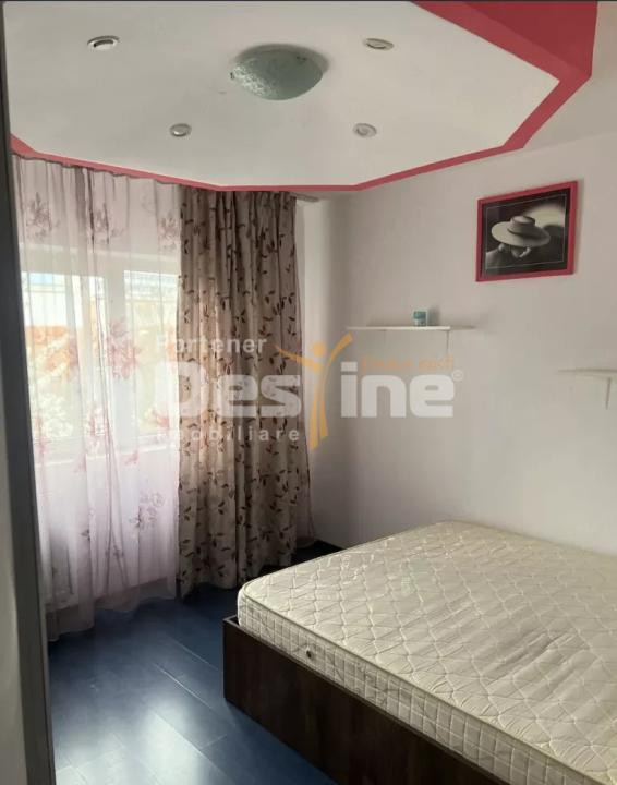 Apartament 2 camere, zona Mihai Bravu, Ploiesti, etaj intermediar
