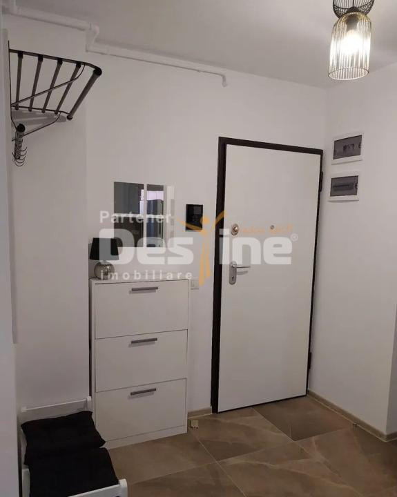 Studio la etaj intermediar,  pet friendly,  boxa, situat in cartierul Tractorul