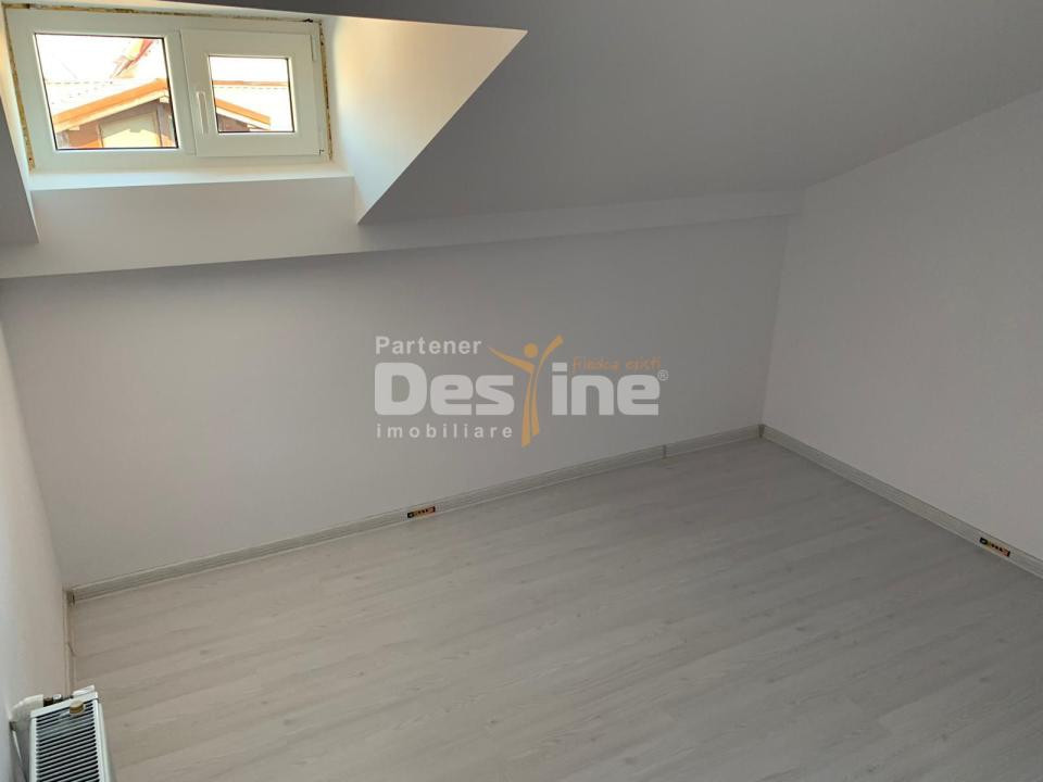 Dacia - Vasile Lascar I Vila 9 camere I Renovata recent