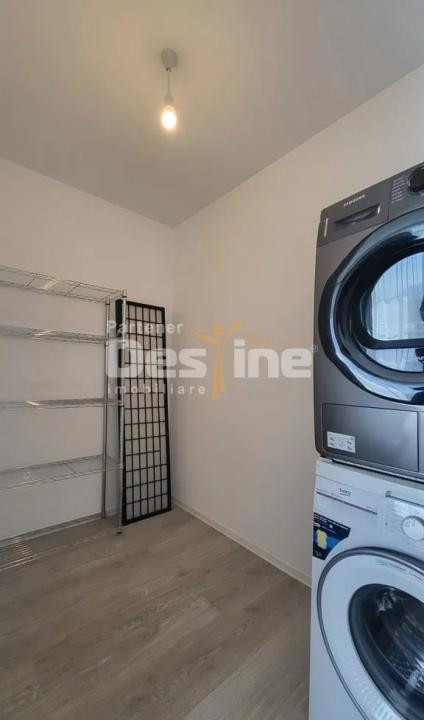 Apartament 2,5 camere, loc de parcare si boxa incluse,   2 terase, Kasper Coresi