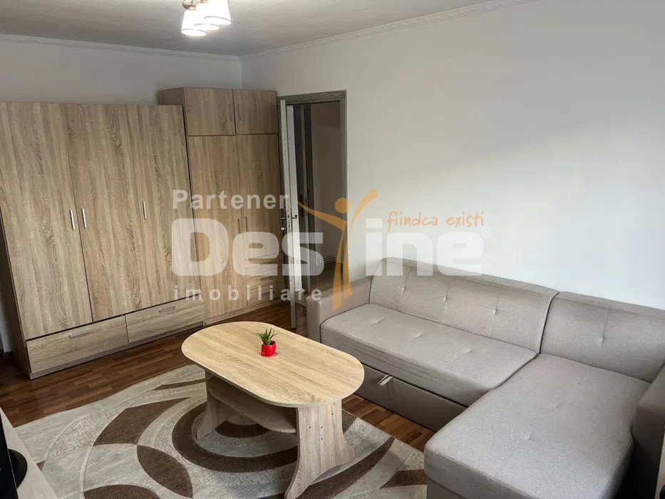 Apartament 2 camere 55 mp etaj intermediar, cu balcon, situat pe Calea Bucuresti