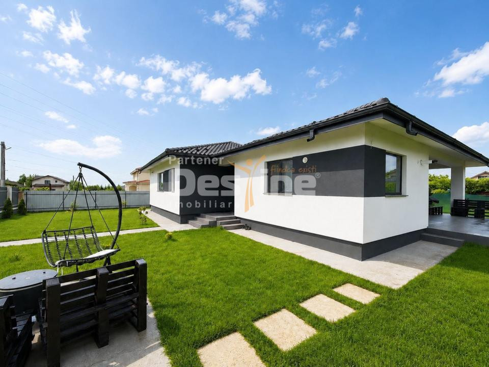 Casă individuala parter + subsol, 4 camere, 136,7 mp utili, 500 mp teren Breazu