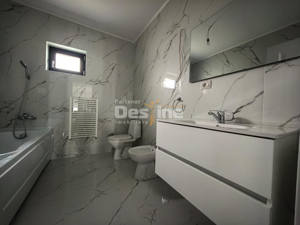 Casă individuală 3 camere 2 bai 313 mp teren Lunca Cetațuii