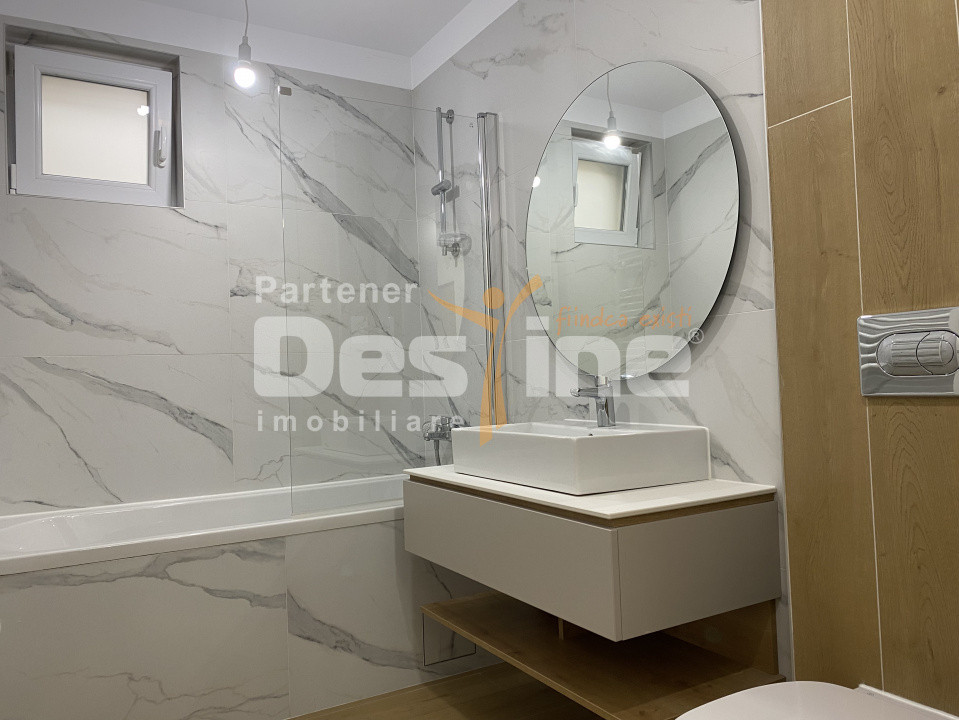 Studio 58 mp la etaj intermediar, cu balcon, situat in Urban Plaza - Astra 