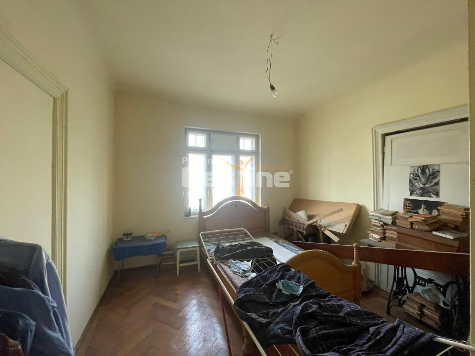 Unirii I Apartament 5 camere I Necesita renovare