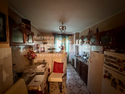 Apartament 3 camere et 1 Ultracentral Simeria