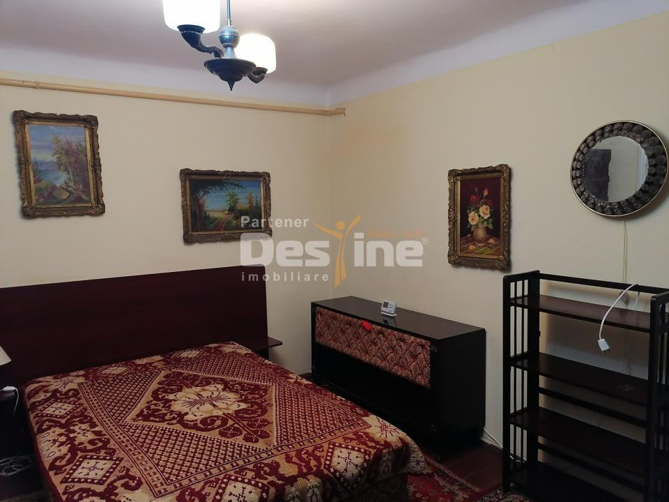Vânzare teren + casă demolabilă ,Sector 1 