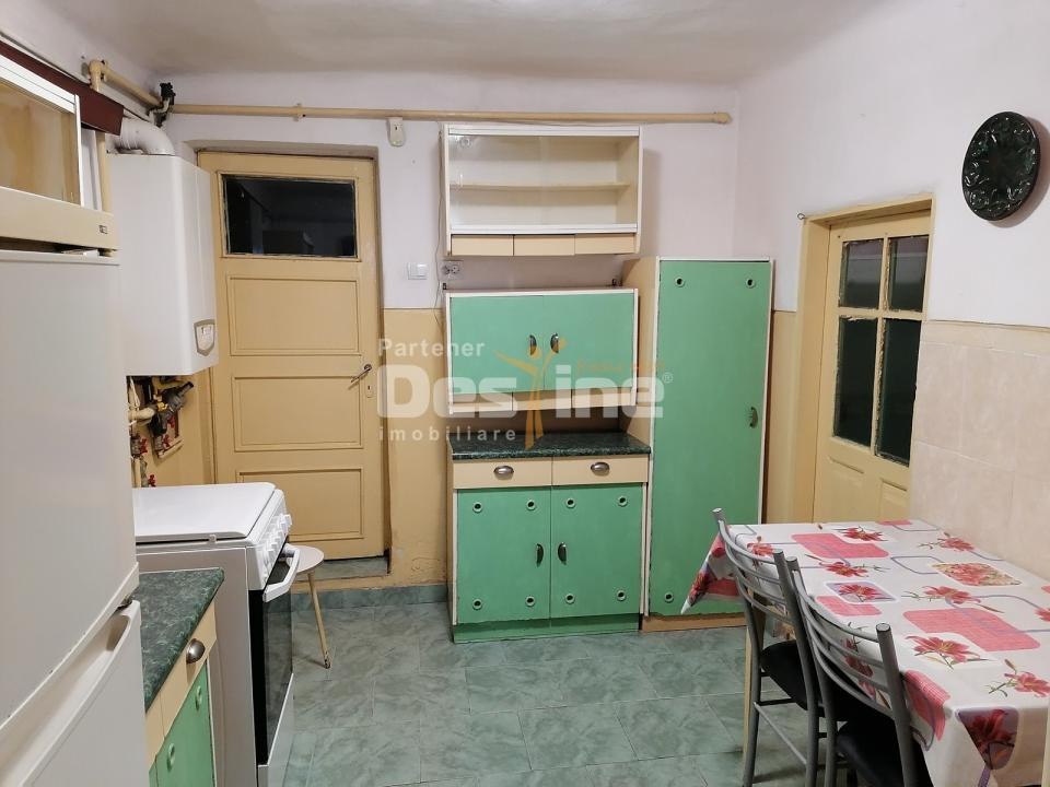 Vânzare teren + casă demolabilă ,Sector 1 