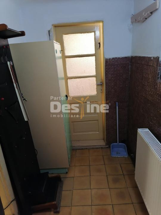 Vânzare teren + casă demolabilă ,Sector 1 