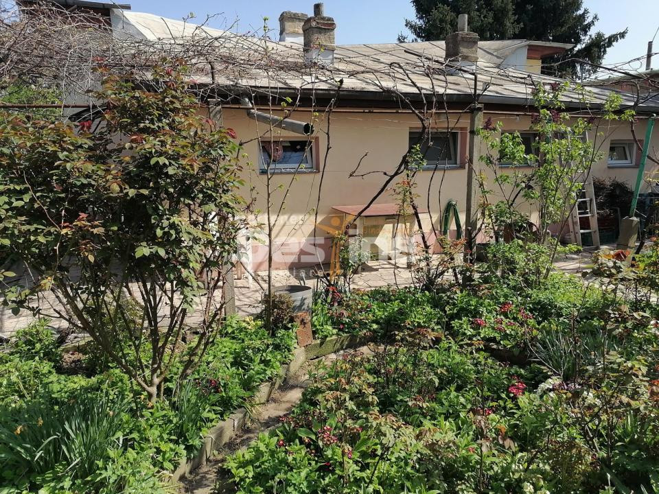Vânzare teren + casă demolabilă ,Sector 1 