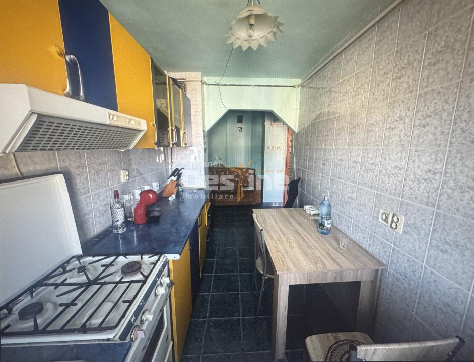 Apartament 2 camere – Etaj 3 – Decomandat Simeria