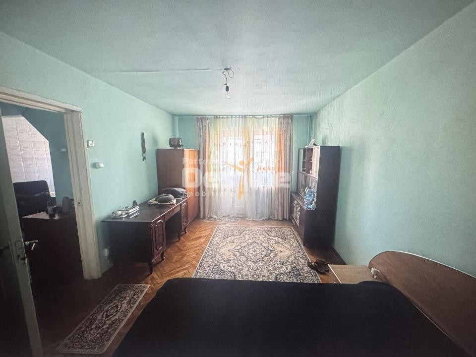 Apartament 2 camere – Etaj 3 – Decomandat Simeria