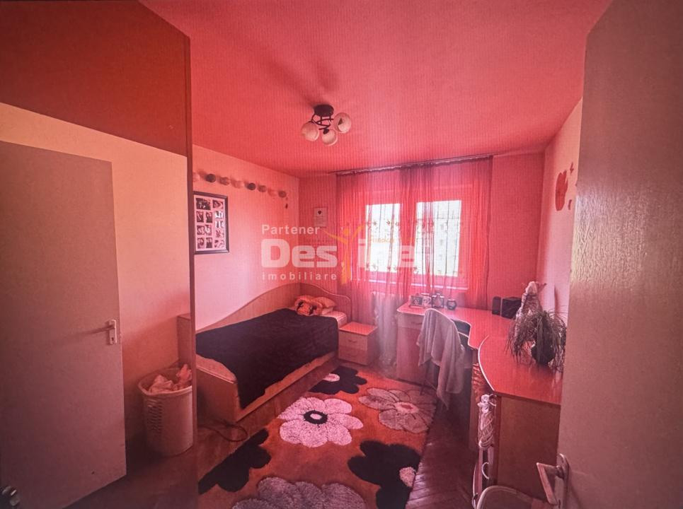 Apartament 2 camere – Etaj 3 – Decomandat Simeria