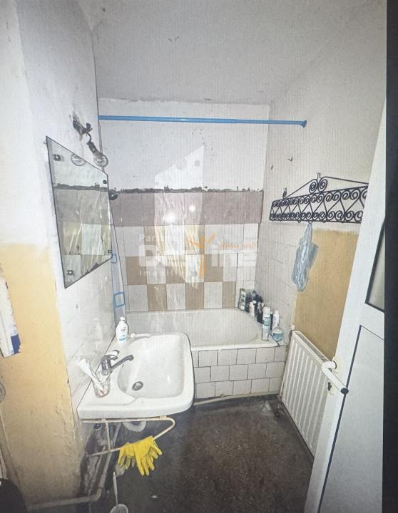 Apartament 2 camere – Etaj 3 – Decomandat Simeria