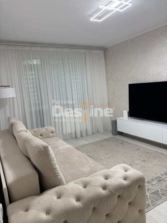 APARTAMENT 4 CAMERE