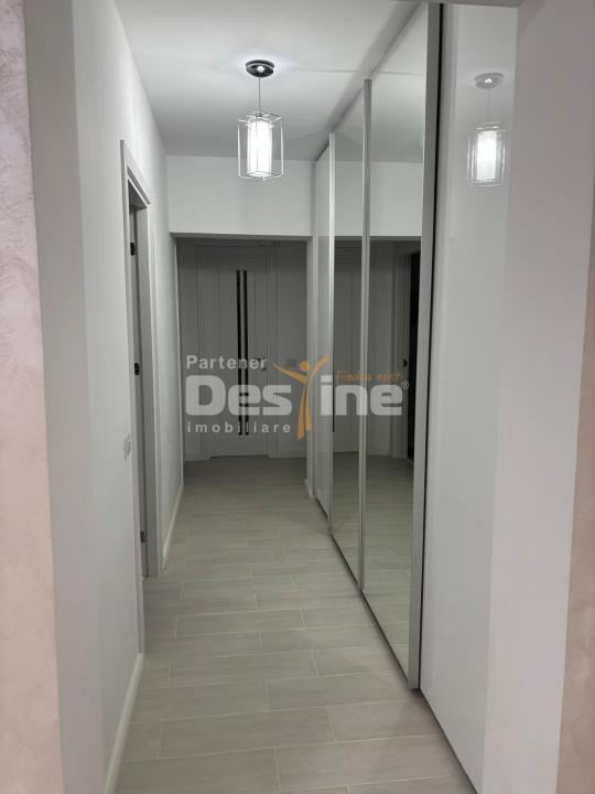 APARTAMENT 4 CAMERE