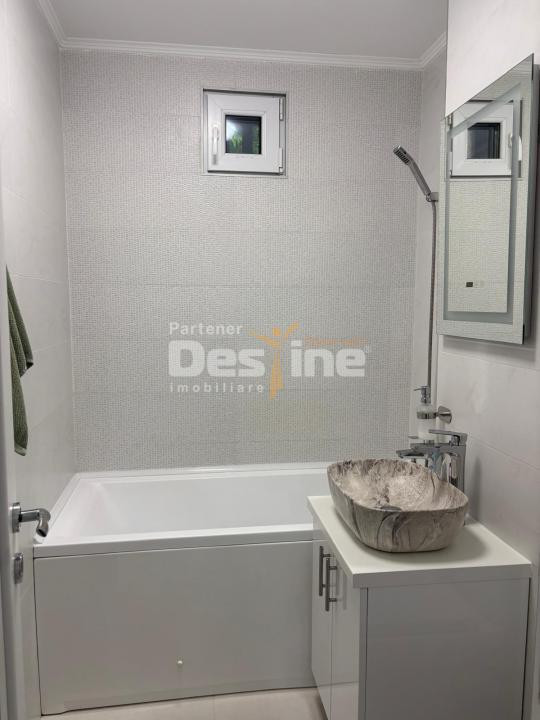 APARTAMENT 4 CAMERE