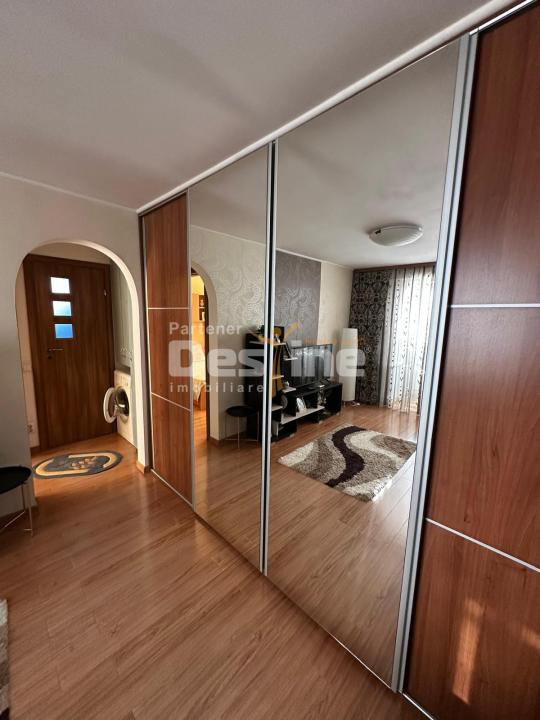 APARTAMENT 2 CAMERE SEMIDECOMANDAT CONFORT 2