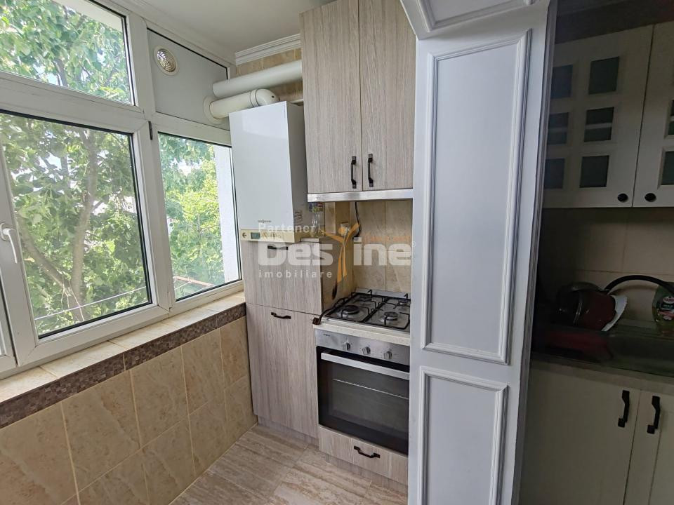 Apartament 2 camere, etajul 4, Zona Crucea Garii