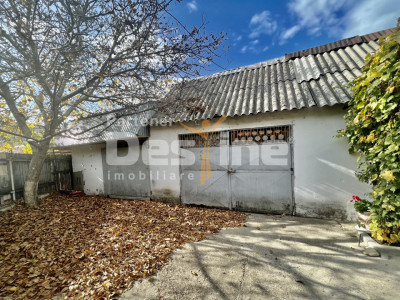Garaj suprafata generoasa, str Dragos Voda, Vaslui