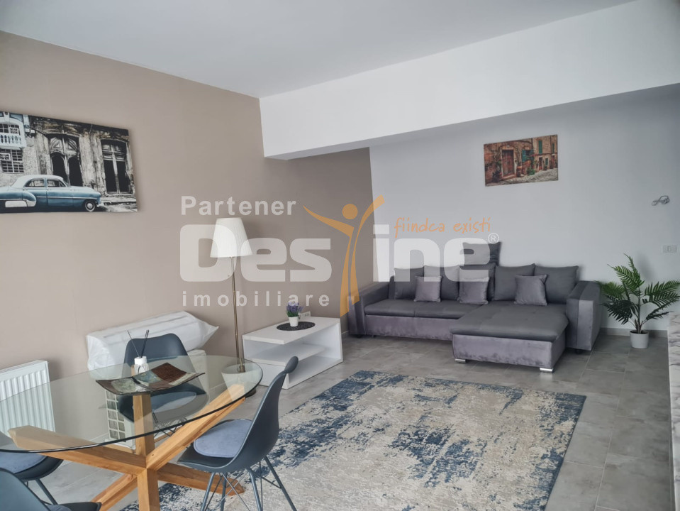 Apartament open-space cu 2 camere, etaj 7/9, zona Mamaia Nord